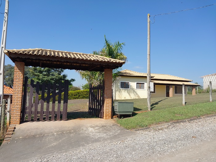 Casa à venda na Quadra G, Lote 17, no Residencial Sete Nascentes, em Bofete, no interior de São Paulo